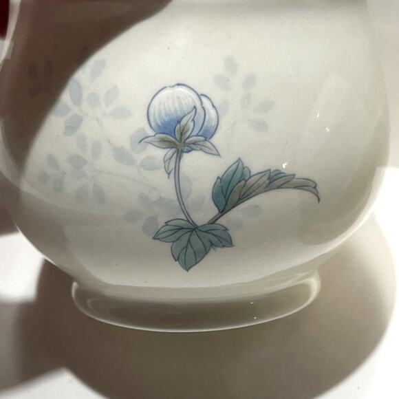 Noritake Keltcraft Ireland salt and pepper shakers - Picture 4 of 9